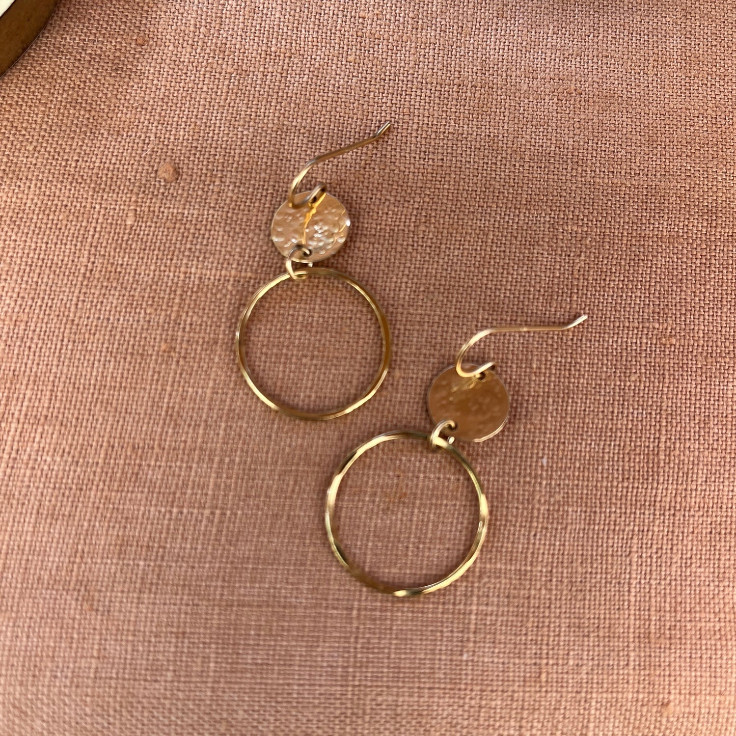 DISC EARRINGS