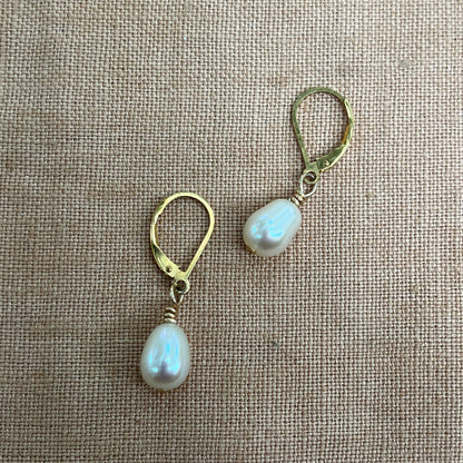 PORT BIG PEARL EARRINGS
