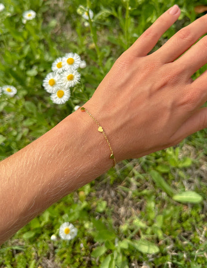 Dainty Heart Bracelet