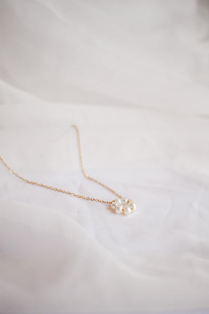 Lucy Necklace in Freshwater Pearl