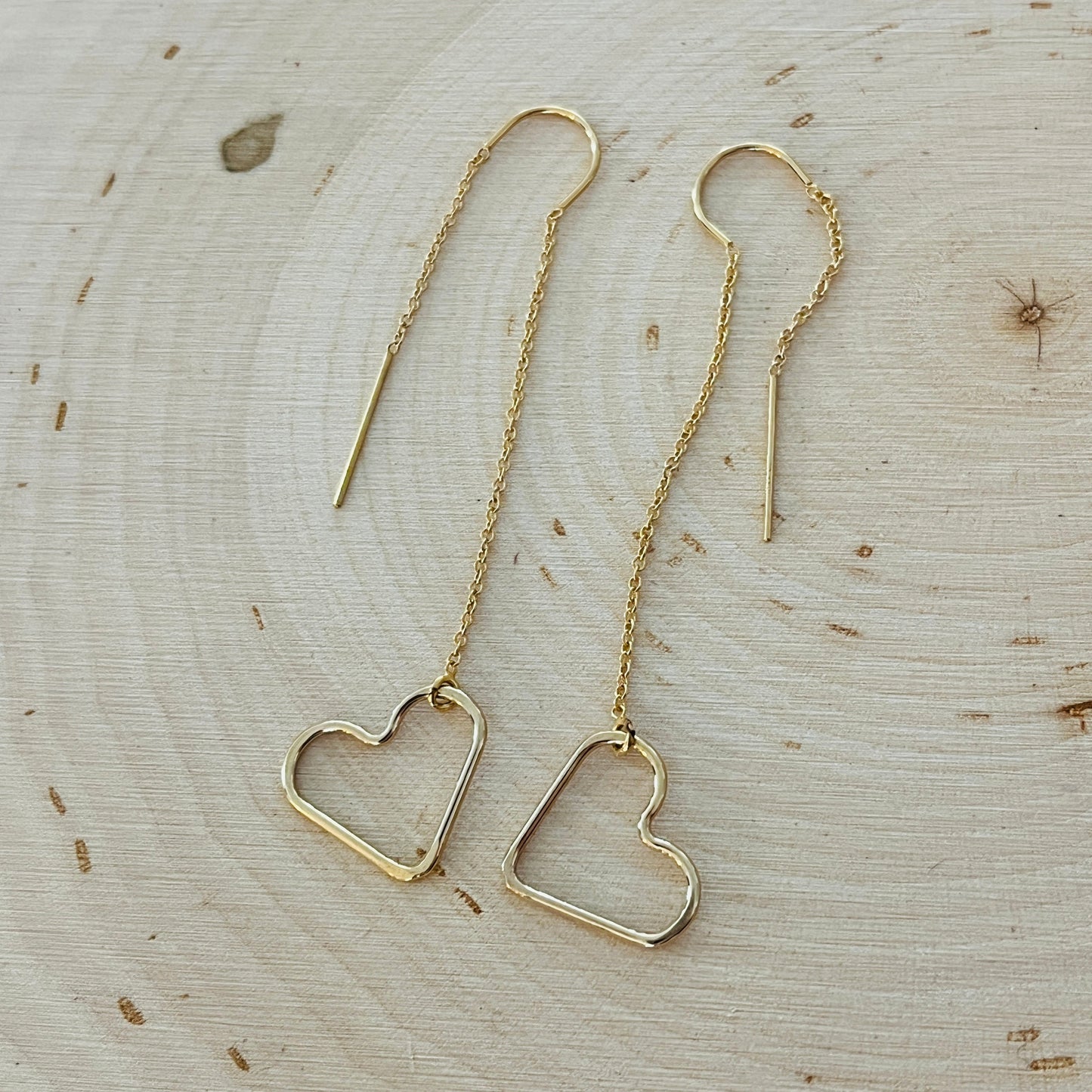 ROSA HEART THREADER EARRINGS