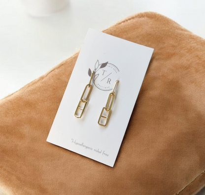 Gold chain link earrings