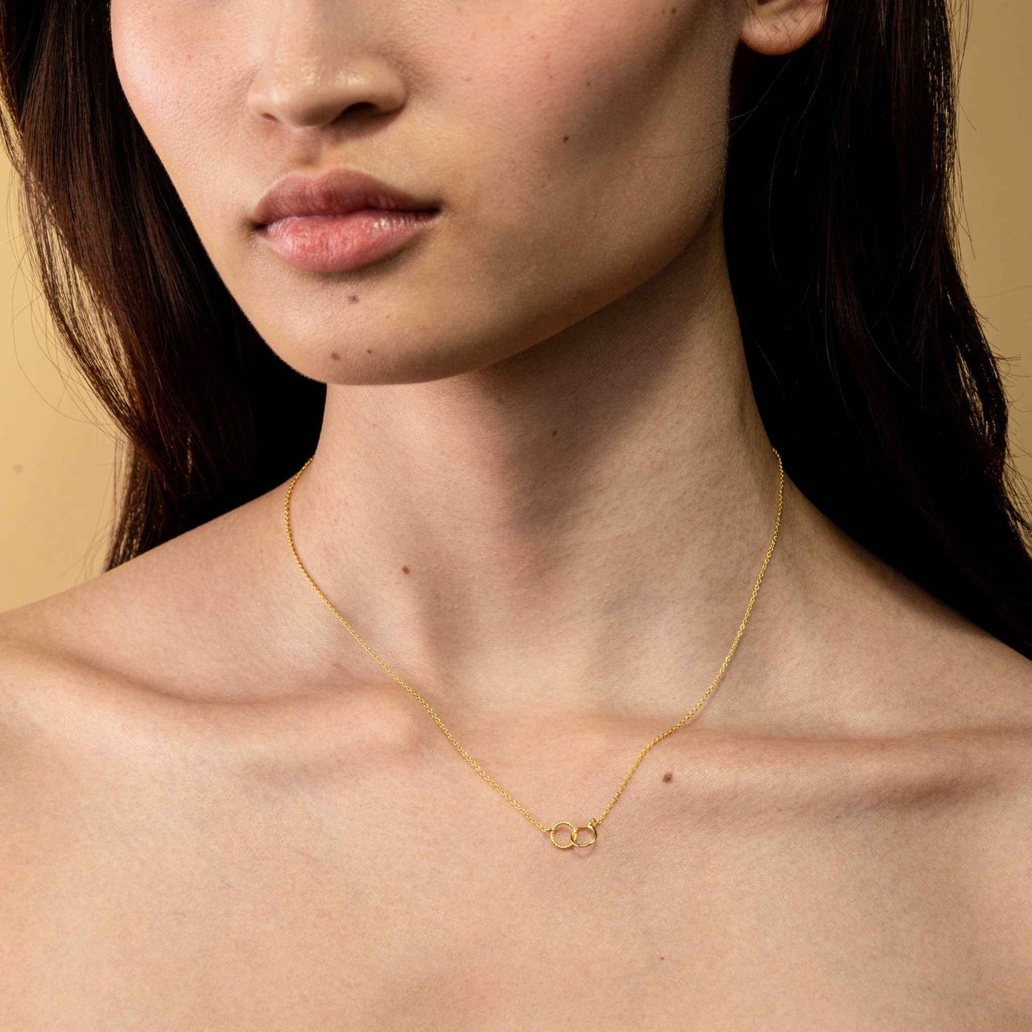 Interlocking Circle Necklace